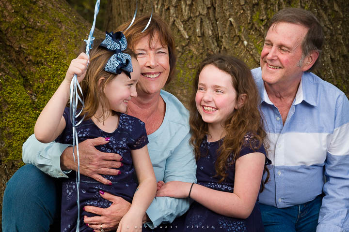 Outdoor lifestyle family portraits by Issaquah photographer