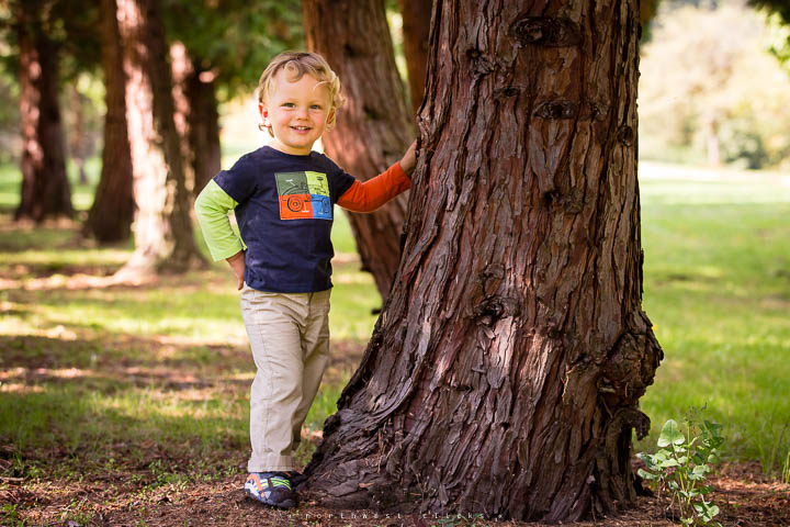 Outdoor children and family photographer